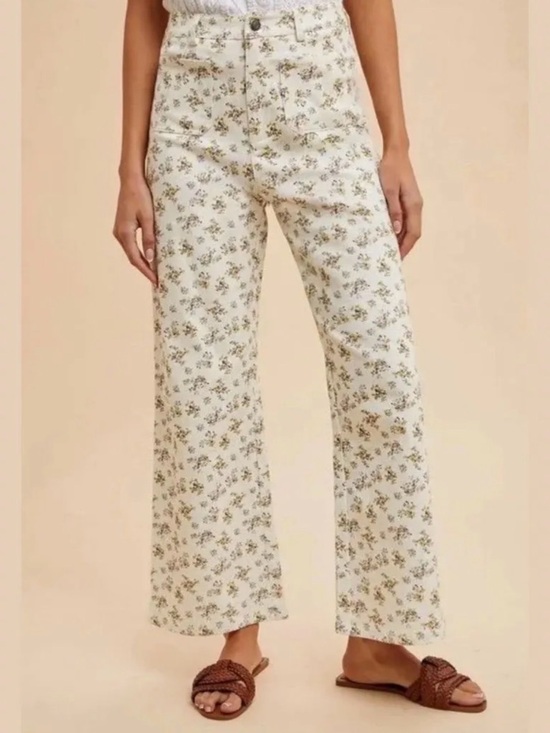 Anniewear Pants - High Rise Wide Leg Floral Jeans Ivory NWT | AnnieWear | M